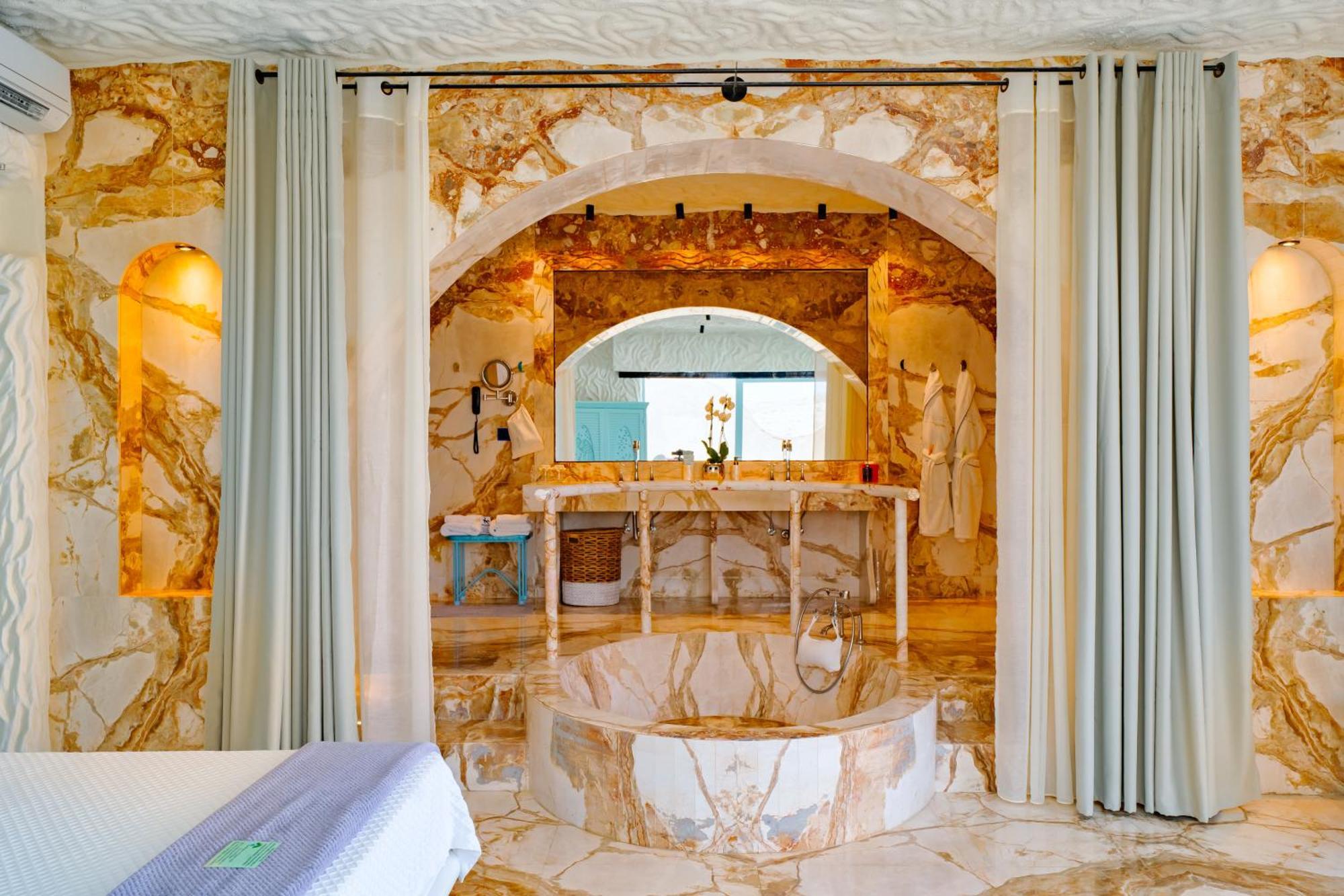 Agalia Luxury Suites Koumpara Eksteriør billede