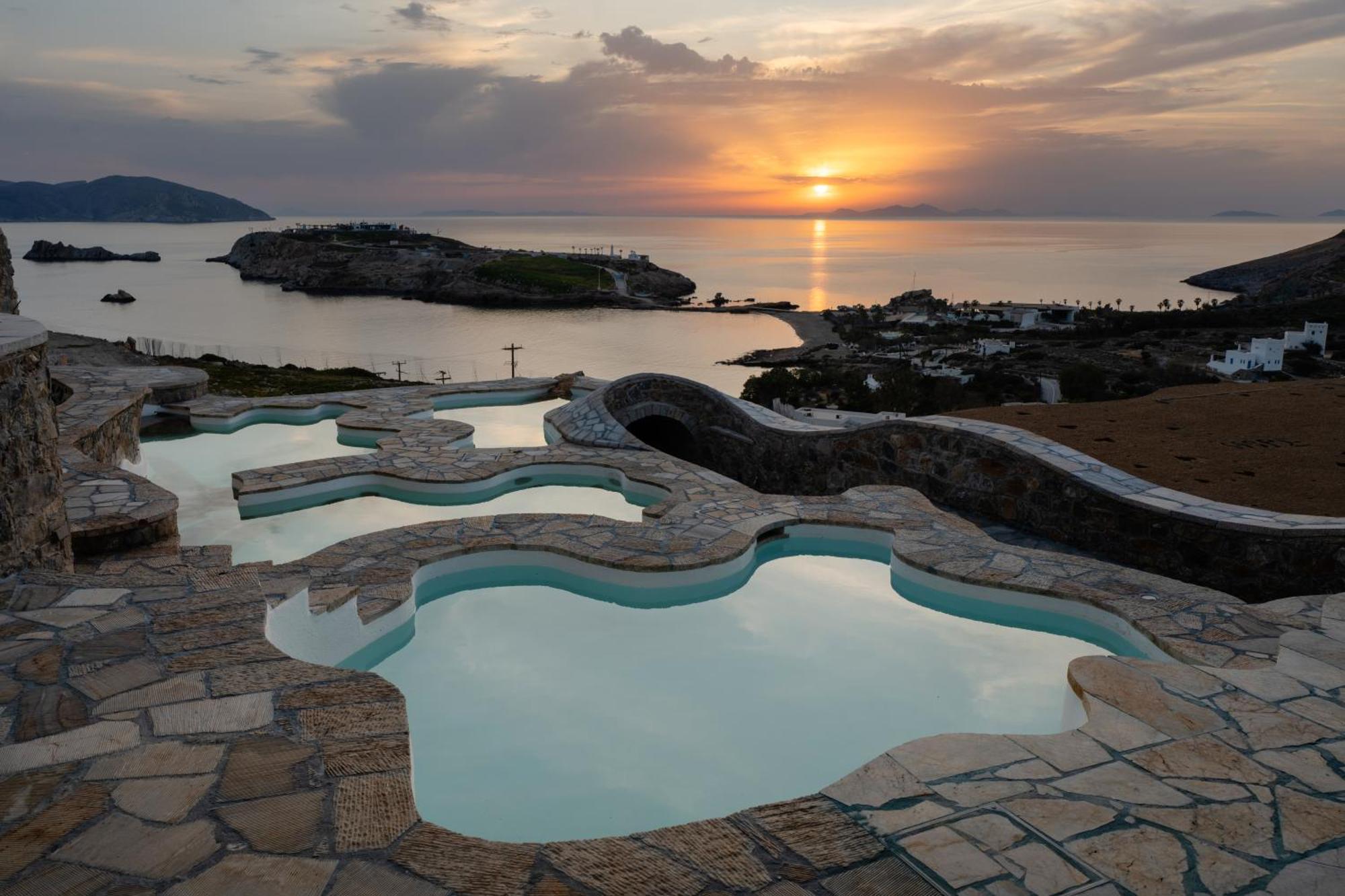 Agalia Luxury Suites Koumpara Eksteriør billede